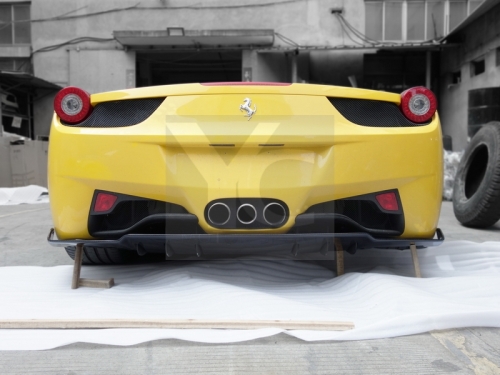 2010-2014 Ferrari F458 Italia Coupe & Spider AV Style Rear Diffuser